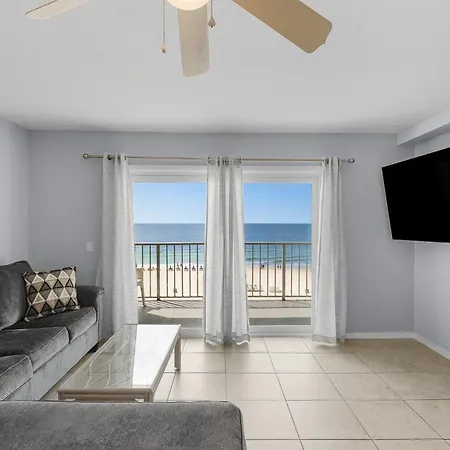 The Summit 606 Apartment